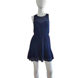 Anthropologie pins and needles womens Sz XS navy mesh Pleated dress